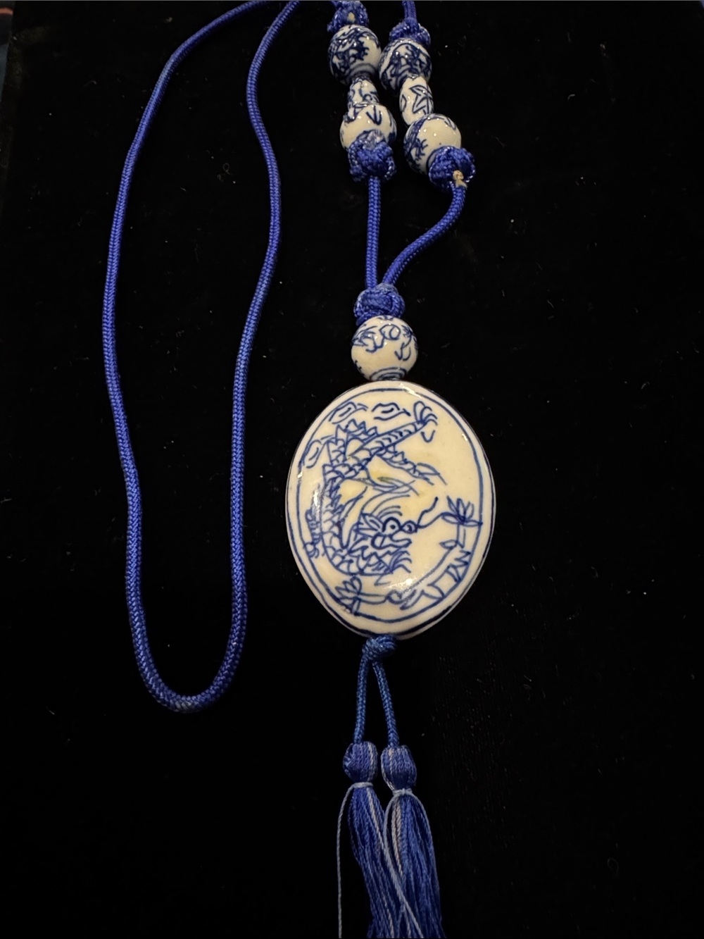 Vintage Chinese Blue & White Porcelain Dragon Pendant Tassel Necklace